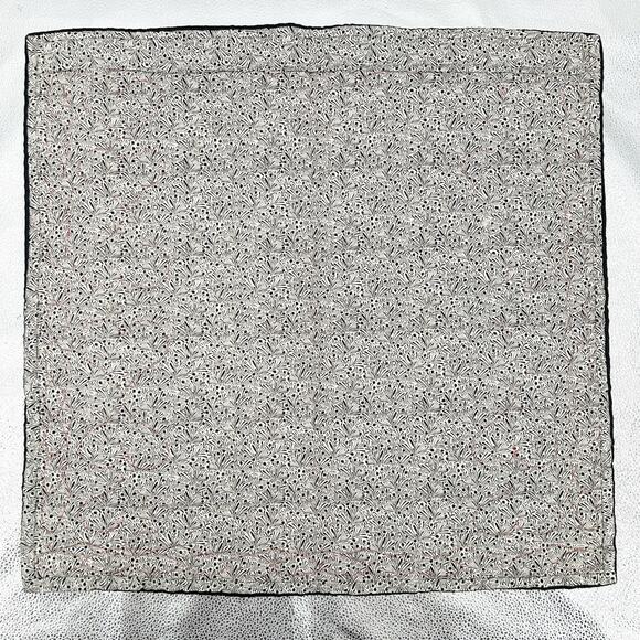 Love is Spoken Here Mother Daughter Floral Girl Quote Checkered Fabric Wall Art - Picture 4 of 9